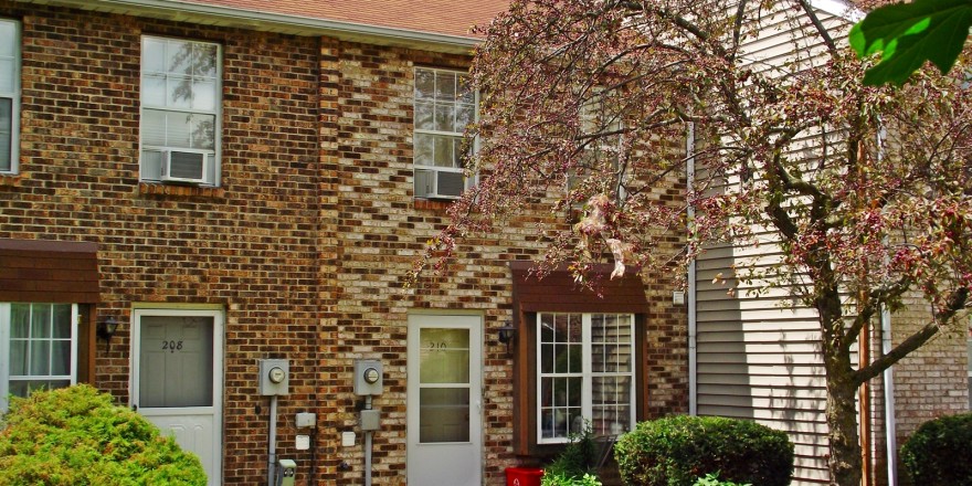 Exterior of brick townhouse