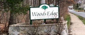 Woods Edge Townhomes sign