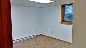 Unfurnished, carpeted bedroom