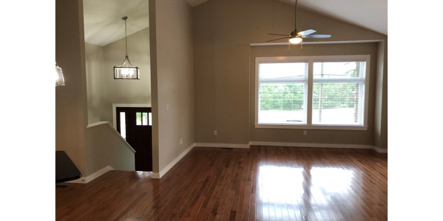 Unfurnished living room