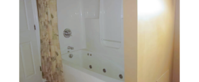 Tub/shower combo with jacuzzi jets