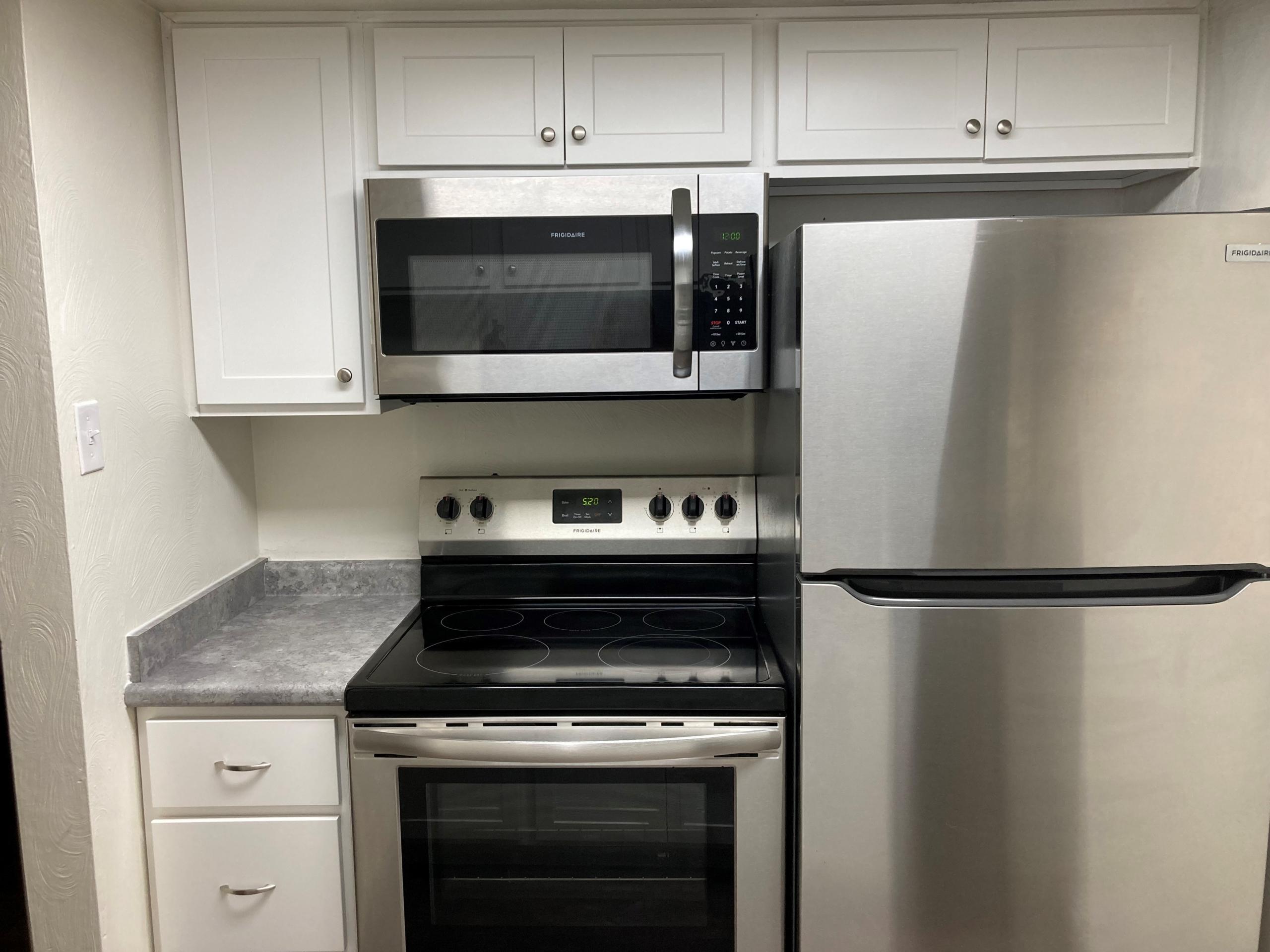 Stainless steel kitchen appliances