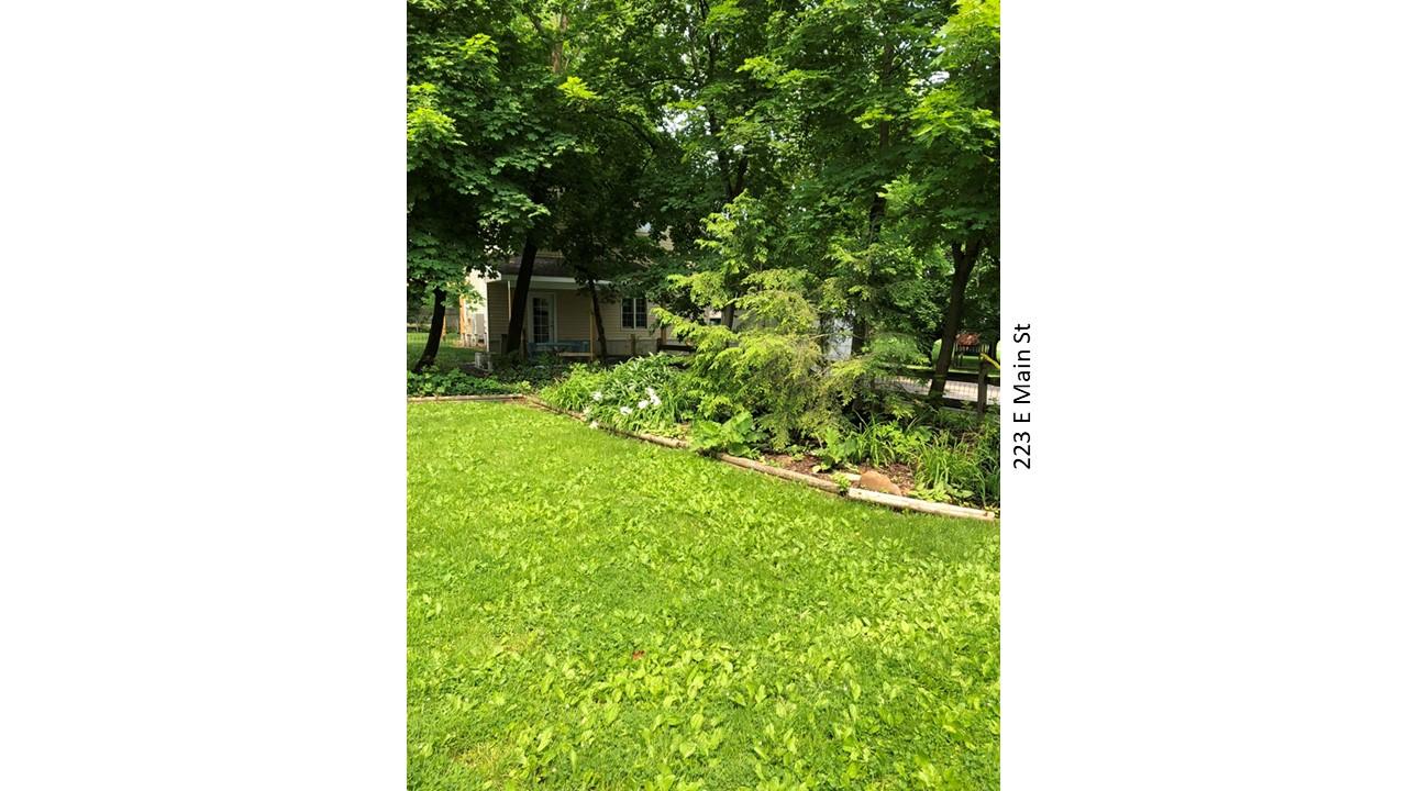 223 E Main St house and garden