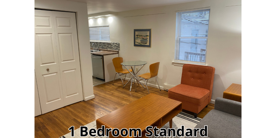 126-Pine-grove-living-room-3