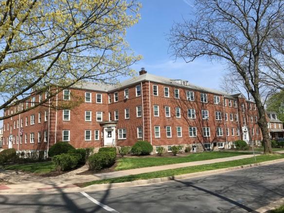 Locust Lane Apartments building exterior