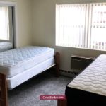 Bedroom with twin beds