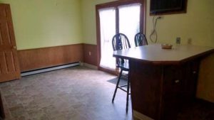Kitchen dining area