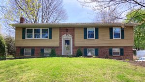 Exterior of house 226 Doris Ave