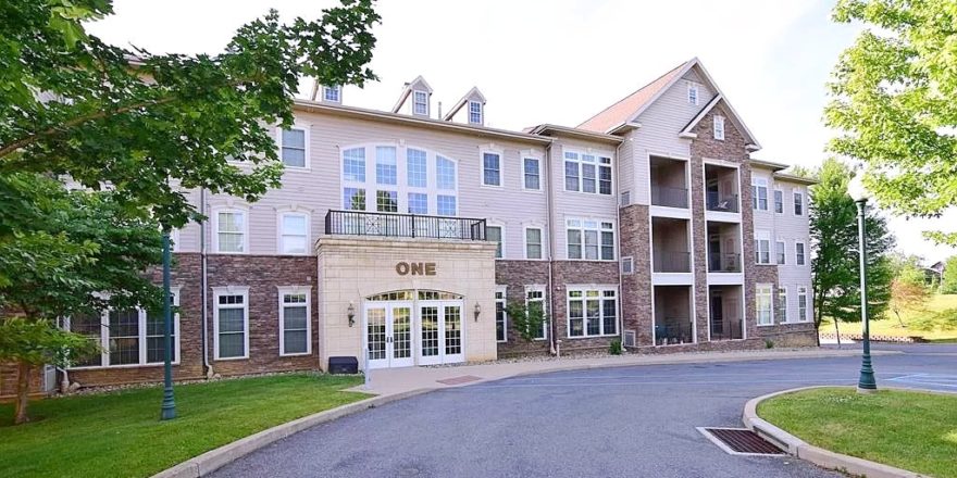 Exterior of large apartment building 100 Jefferson