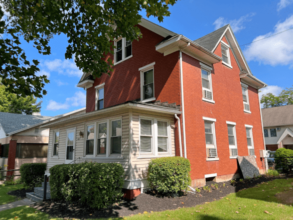 Exterior of house 321 S Atherton St