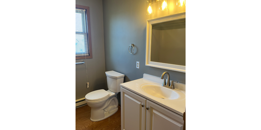 upstairs-bath-1