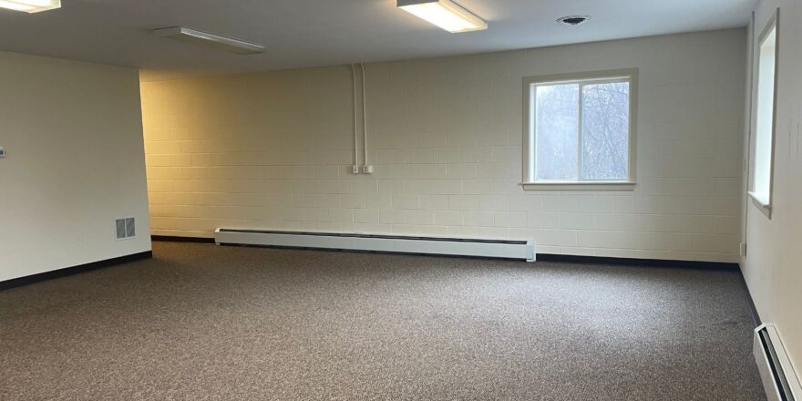 an empty room with no people in it