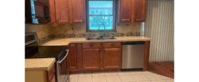 220-E-Doris-kitchen-2
